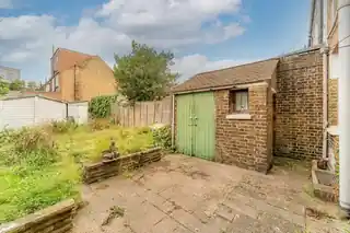 21 Galliard Road, photo 4