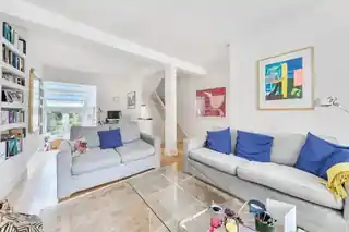21 Goodrich Road, photo 2