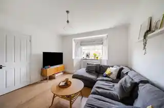 21 Grove Road, photo 3