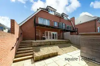 21 Guardhouse Way, photo 3