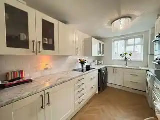 21 Harebell Way, photo 2
