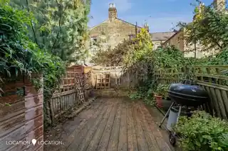 21 Heysham Road, photo 2