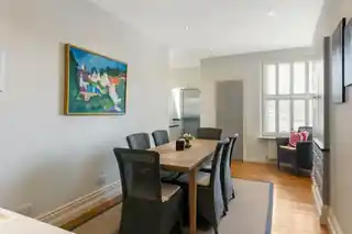 21 Iverna Gardens, photo 3