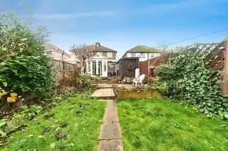 21 Kingston Avenue, photo 3