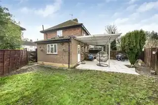 21 Midleton Road, photo 2
