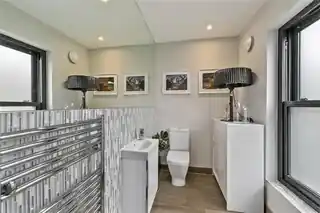 21 Milton Road, photo 3