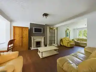 21 Netherne Lane, photo 2