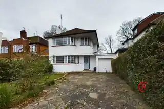 21 Pamela Gardens, photo 3