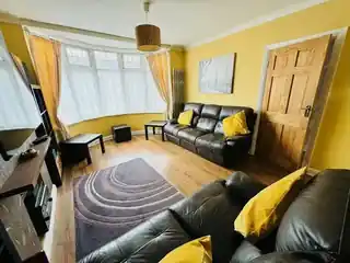 21 Parkland Road, photo 4