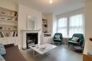 21 Solna Road, photo 2