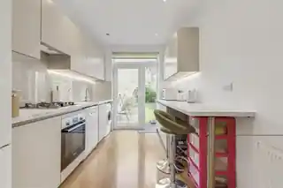 21 Stanley Road, photo 2