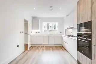 21 Torus Way, photo 4