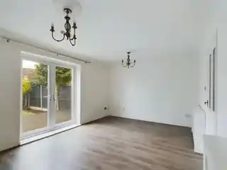 21 Venette Close, photo 3