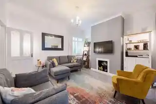 21 Welbeck Road, photo 2
