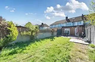 21 Worcester Close, photo 4
