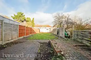 210 Stafford Road, photo 4