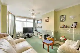 218 Sherwood Park Avenue, photo 2