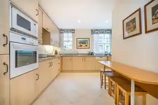 21A Harley Place, photo 4