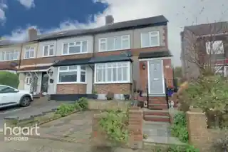 22 Ashvale Gardens, photo 2