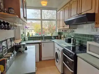 22 Berkeley Gardens, photo 3