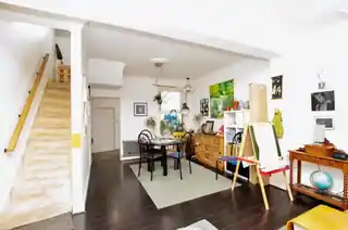 22 Beverley Road, photo 2