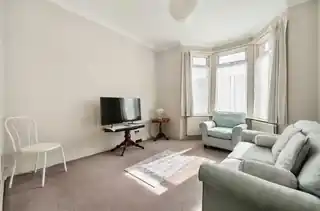 22 Blanmerle Road, photo 2