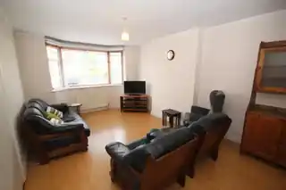 22 Crabtree Avenue, photo 3