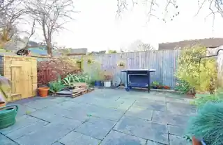 22 Crofters Close, photo 3