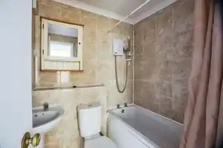 22 Fairbairn Close, photo 4