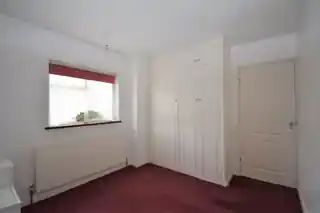 22 Fairfield Close, photo 3