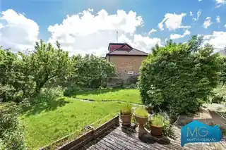 22 Fountains Crescent, photo 2