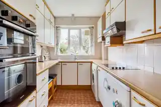 22 Fullbrooks Avenue, photo 4
