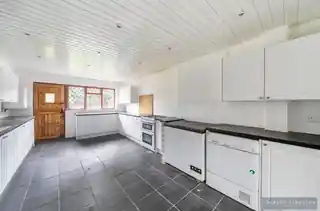 22 Gilbert Road, photo 2