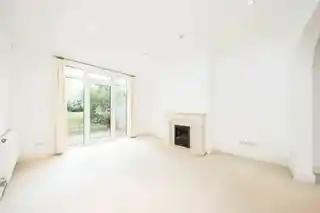 22 King Charles Road, photo 4