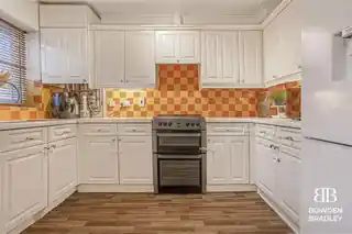 22 Maple Close, photo 4