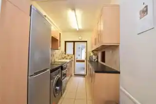 22 Mayesford Road, photo 4