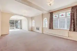 22 Mcintosh Road, photo 3