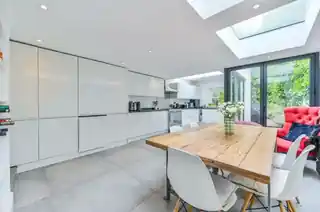 22 Meadow Road, photo 4