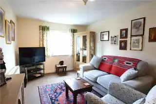 22 Millennium Close, photo 2