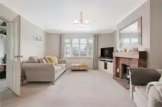 22 Moray Way, photo 4