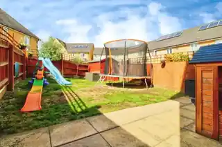22 Oldmead Close, photo 4