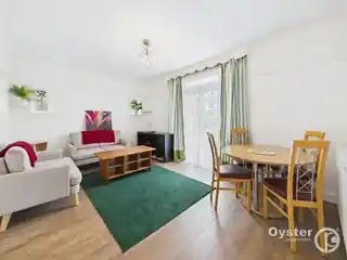22 Parkthorne Drive, photo 2