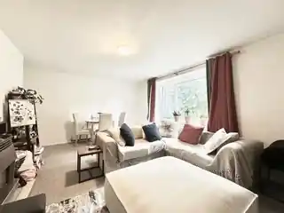 22 Portinscale Road, photo 3