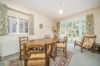 22 Saffron Way, photo 4