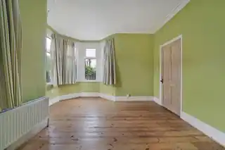 22 Stirling Road, photo 4