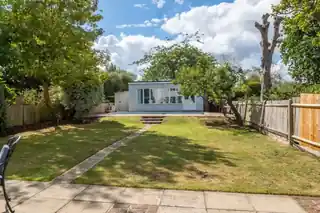 22 Tudor Close, photo 4