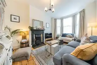22 Venn Street, photo 2