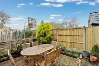 22 Weston Road, photo 4