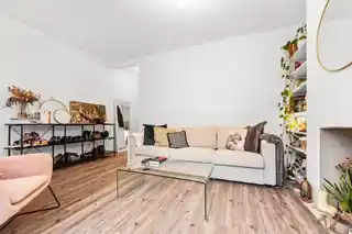 22 Woodlands Road, photo 3