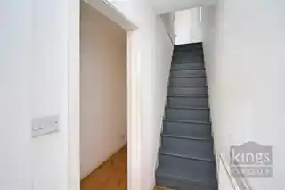 220 St Marys Road, photo 4
